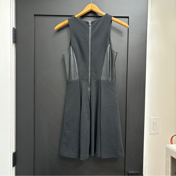 CLUB MONACO - Black Dress - Picture 3 of 4